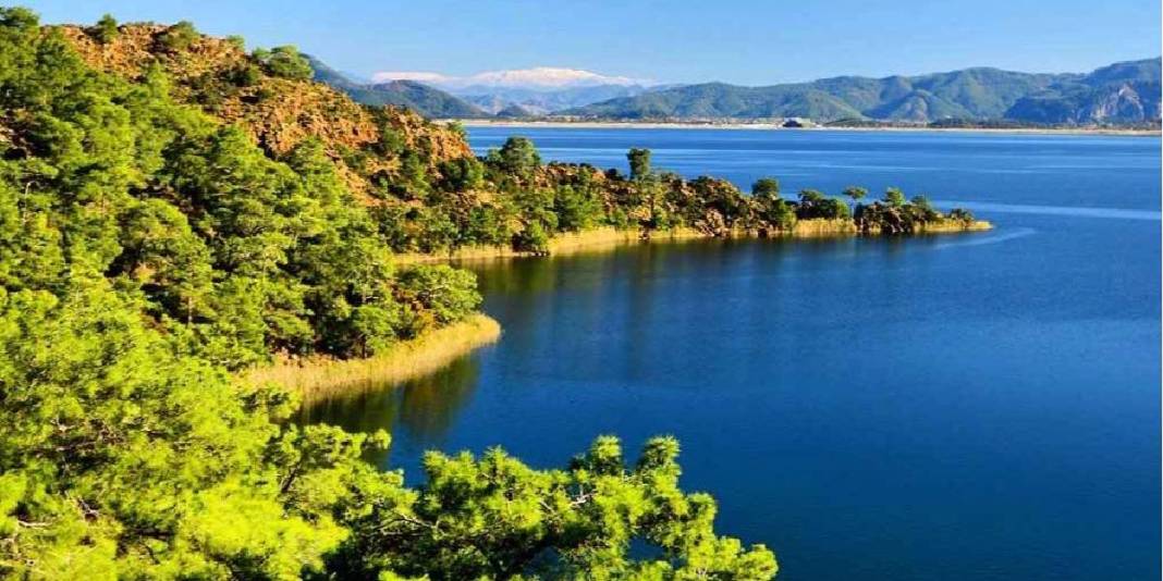 Doğaseverler için mükemmel rota! Ne Bodrum ne Çeşme: Gerçek huzur bu göl kenarında 5